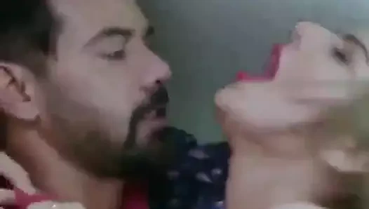 Hint airhostess sikikleri nri yolcu üzerinde uçak