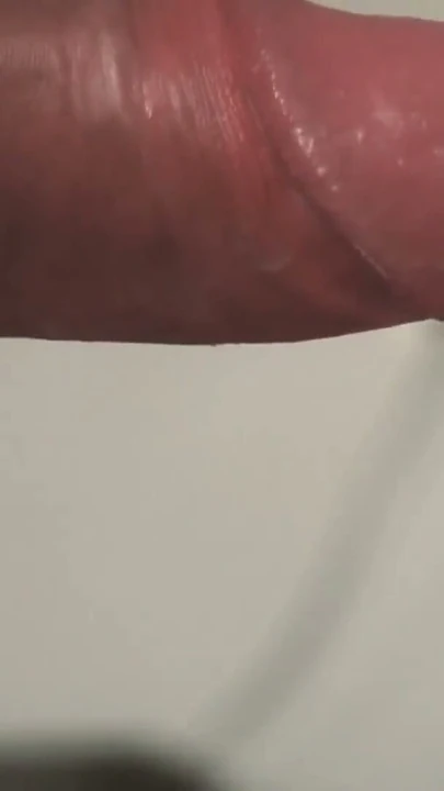 Karımın ağzına ve yüzüne boşalıyorum: oral creampie derlemesi | Klip 1