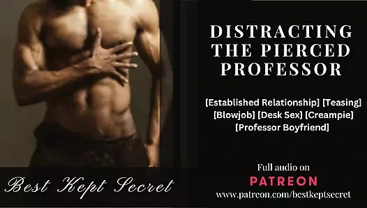 Pirsingli profesör erkek arkadaşının dikkatini dağıtıyor