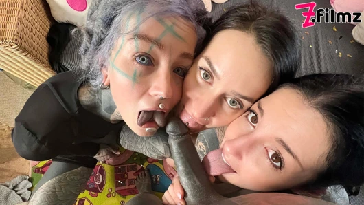 Anuskatzz ve arkadaşlarıyla yeni yıl kutlaması