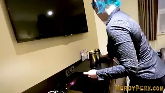 Leeds nerd saatler bbw ile büyük göğüsler