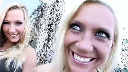 Lucy Lane derin orgazm!