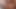 Seksi vücutlu kızlar yatakta ateşli bir yarağı emiyor ve sikiyor