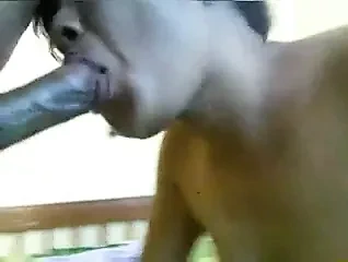 indonesia- enaknya sepongan tante