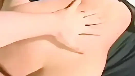 Büyük memeli esmeri emiyor ve sikişiyor