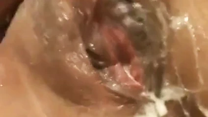 Benim için kremsi kedi