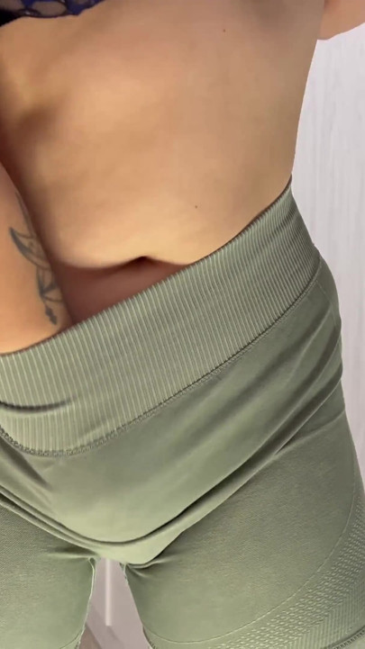 Changing elastic lycra leggings | Clip 1