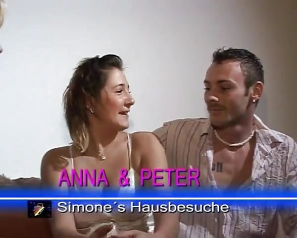 Simones Hausebesuche seks dersleri veren eş değiştiren çiftlerle sikişiyor Vol4