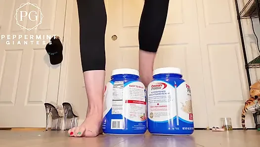 Boyut 16 ayak hakimiyeti: protein küvetleri oyuncak gibi eziliyor