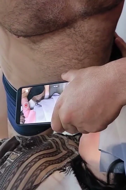 Gırtlağa Kadar ağzımı Sikiyor Büyük Arap Pembe Amcık Büyük Yarağa Biniyor