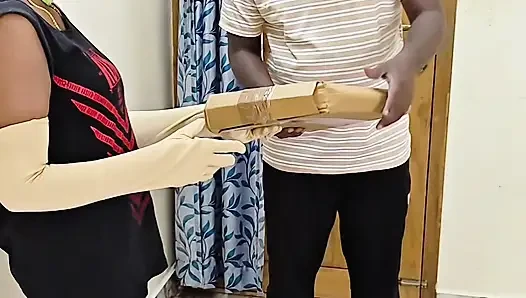Delivery Boy Unexpected Fucks Lonely Girl