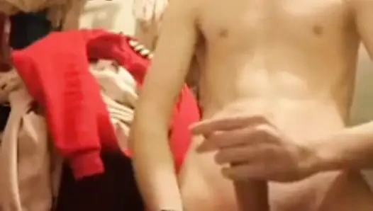 Tuvalette hızlı eğlence