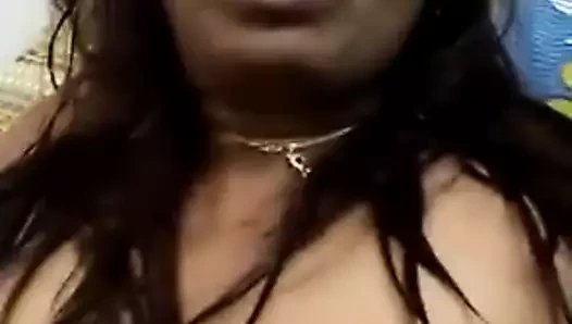 Desi yaramaz swathi naidu son parmak selfie