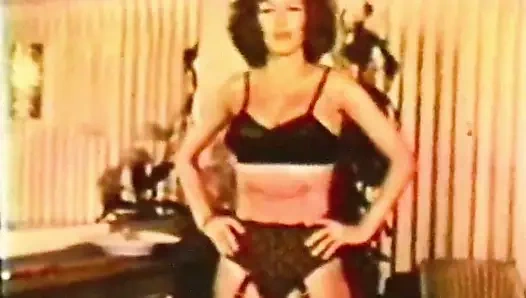 KISS KISS BANG BANG vintage mature striptease stockings