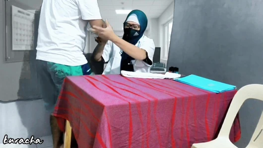 Hot Desi Doctor Aunty Sucking Patient Dick and wonderful doggy and Moaning Loud new Indian Sex New Desi Sex