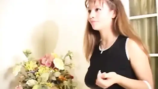 Minyon destiny summers kanepede minyonla sikişiyor