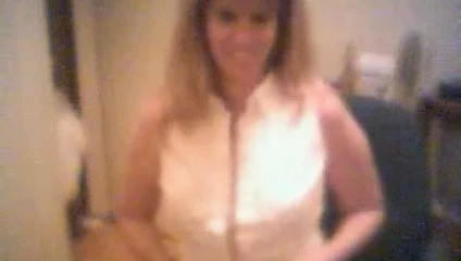 Pams web kamerası striptiz yapıyor