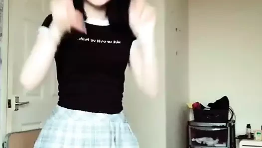 Tiktok sürtüğü