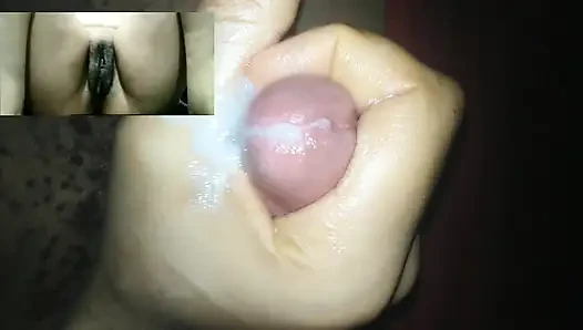 Kız arkadaşımla görüntülü görüşmede mastürbasyon