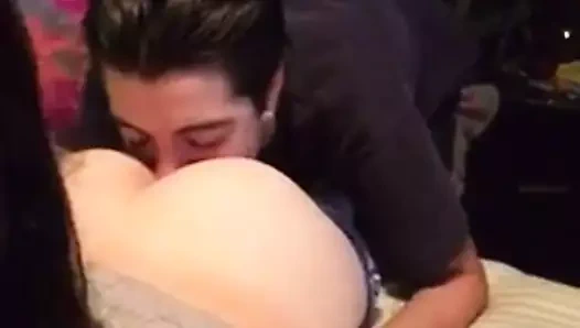 lezbiyen şaplak ve yalama