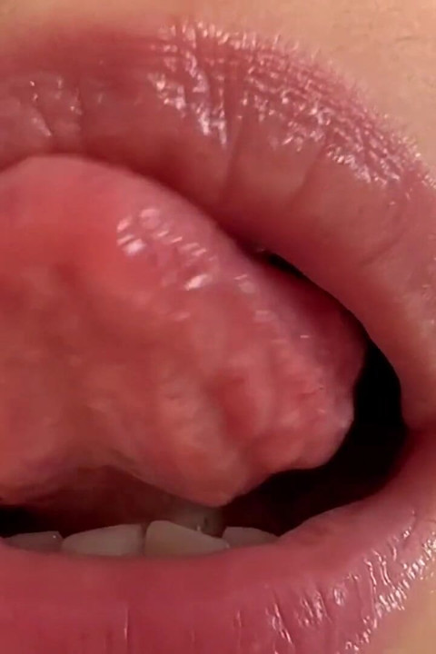 Giantess-yürütmelirixx seni canlı yutuyor