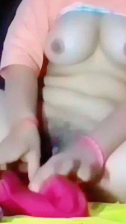Seksi sıcak amıma dayanamadım içine patlıcan sokup zevk alarak sevişme | Bölüm 1