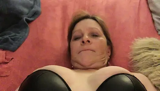 Granny Carmen's Retro Pussy Licking & Toy Play Orgasms Compilation 72416FAPCOMP