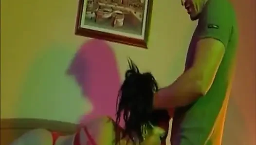 Vahşi Duşta Sikiş Ve açık Havada Grup Seks Derlemesi