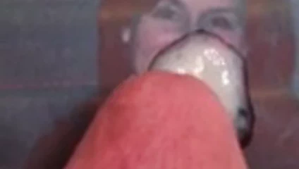 sevgili bir arkadaşı haraç