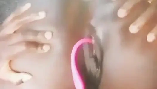 Zenci baştan çıkarıcı: ısıran büyü, eriyen mutluluk