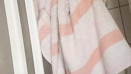 Hamile milf sonra duş