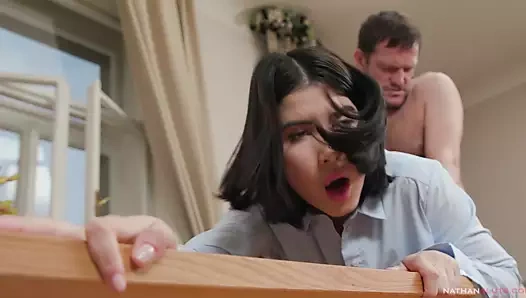 Leydi dee üvey babasının büyük aleti tarafından nasıl becerdin?