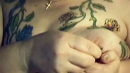 Vücut piercing koleksiyonu arasında deldi amcıklar ve meme uçları 7