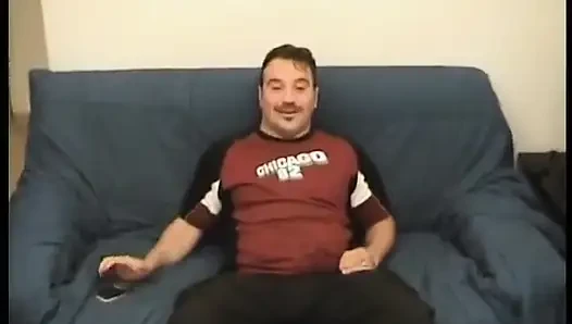 Amatör sikici maskeli şişman bir kadınla sikişiyor
