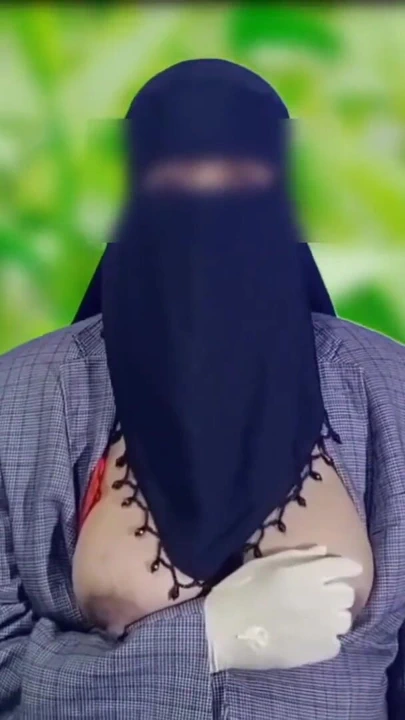 Bangladeşli seksi kadın bakire amcık sikiliyor | Klip 2