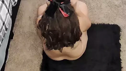 Üvey kızkardeş ve üvey erkek kardeş evde olmadığında