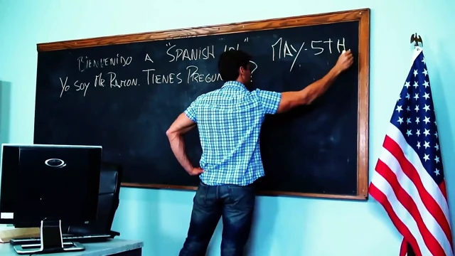 Sürtük öğrenci Vanessa Cage profesörü tarafından amını siktiriyor