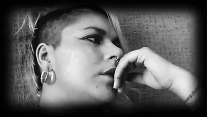 Burdel çöp (canela anahi tarafından)