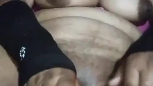 Savita yengenin amından tüm sular boşaltıyor