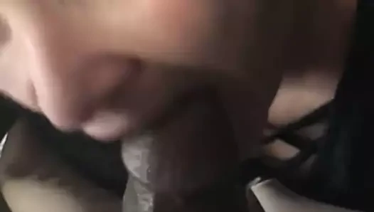 Suuuuper Sexy PAWG Willingly Slurps 1