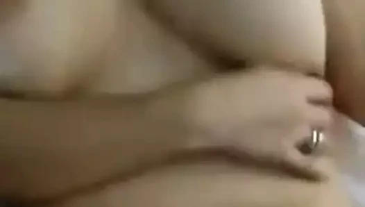 Büyük memeler sıçrayan olarak o gets becerdin