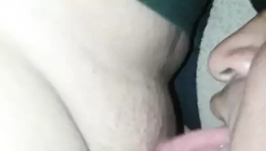 chupando la empanadita de mi esposa .mm