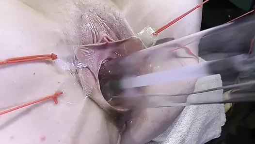 Uzak Yayılmış Vajina Yakın Çekimde Lambayla 1000watt