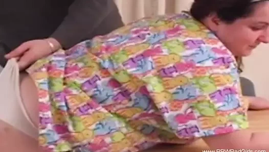 Bir stres hafifletici handjob ve cumshot kombinasyonu