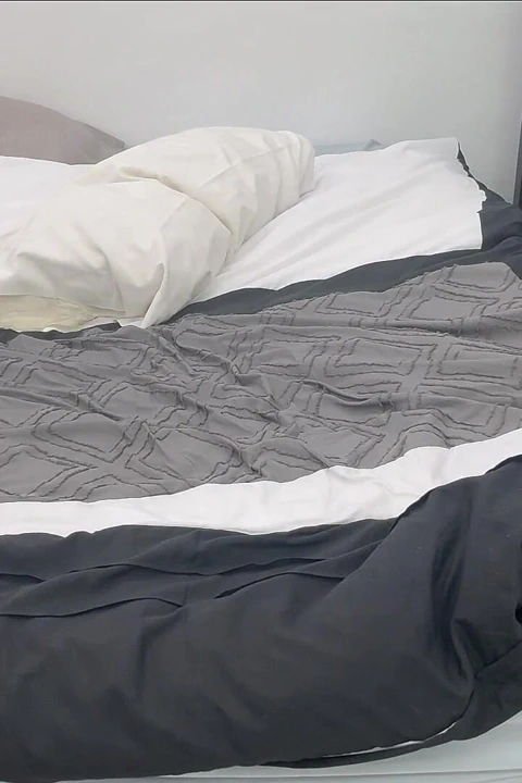 Kız Arkadaşım Bir Kadın Olduğunda Çok Zengin Oluyor - Süper Güzel