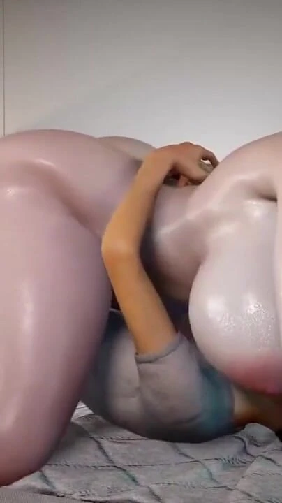 Волнующий момент из "девушка с большими сиськами получает трах со стариком"