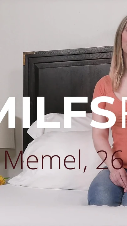 Mahalle orta yaşlı seksi kadın