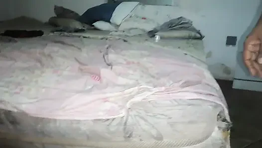 Sigara içme alışkanlıkları üvey oğlunu baştan çıkarıyor