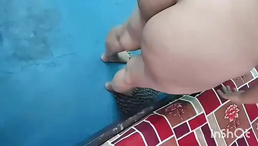 Kız arkadaşımı sikiyorum