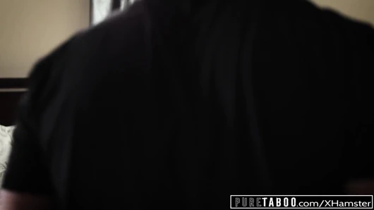 Saf tabu gia paige'in 2 üvey kardeşiyle ilk dp'si